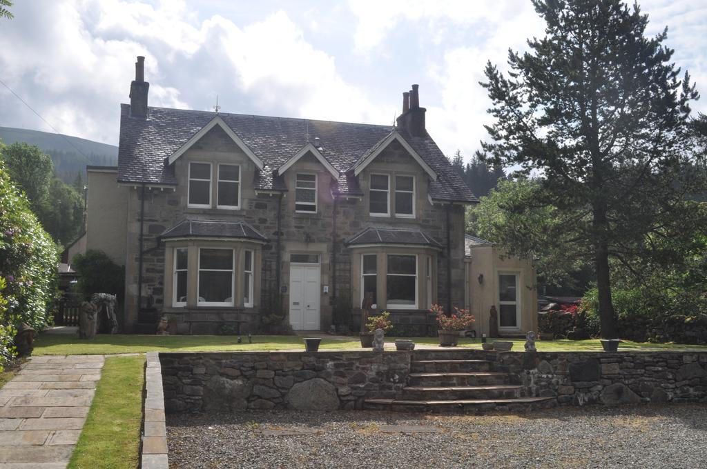 Villa Airlie House Self Catering à Strathyre Extérieur photo