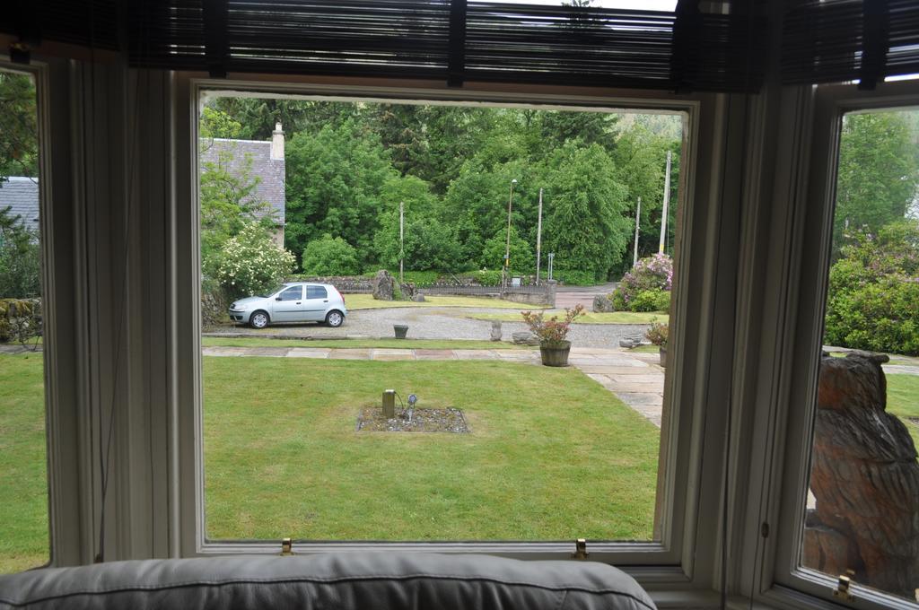 Villa Airlie House Self Catering à Strathyre Chambre photo