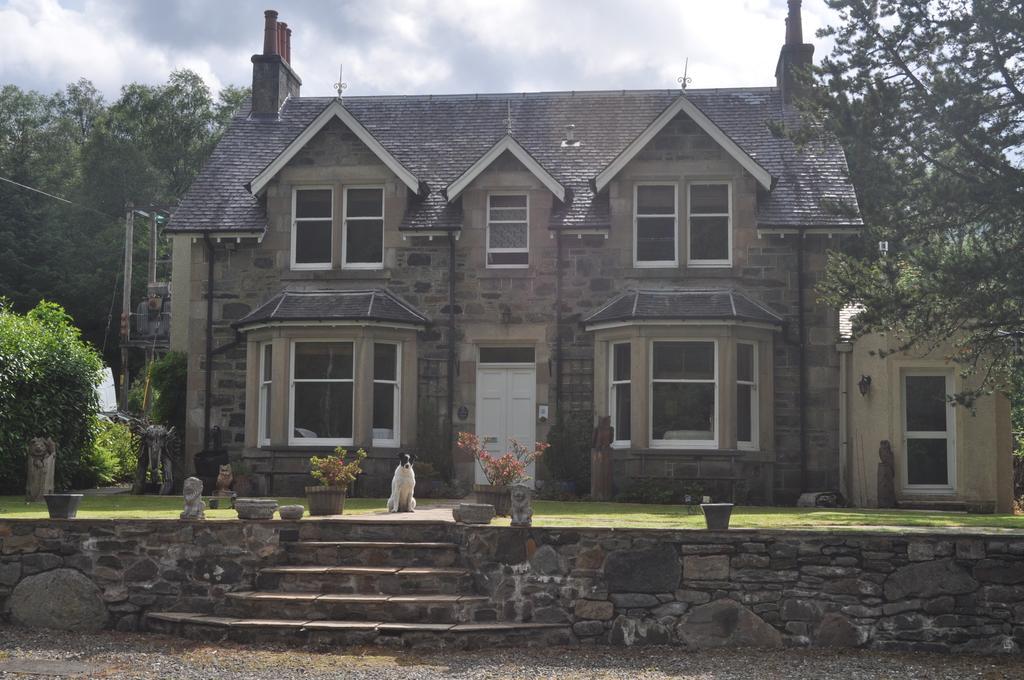 Villa Airlie House Self Catering à Strathyre Extérieur photo