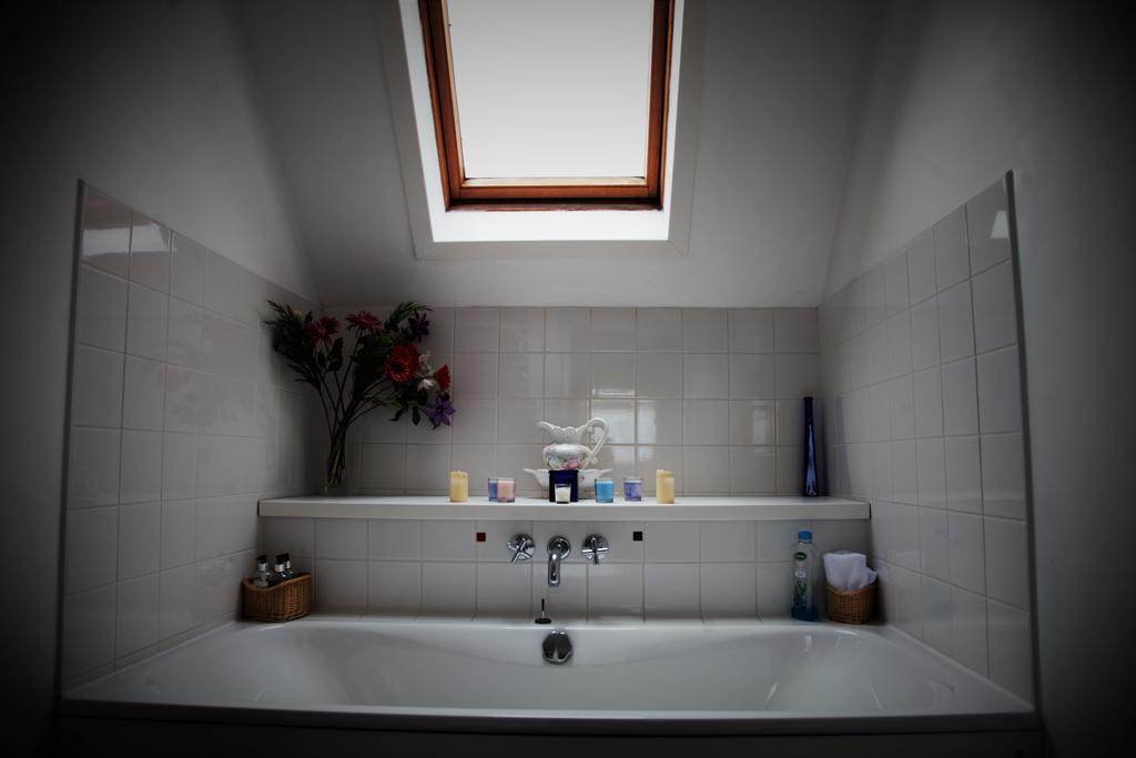 Villa Airlie House Self Catering à Strathyre Extérieur photo