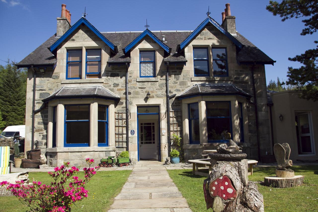 Villa Airlie House Self Catering à Strathyre Extérieur photo