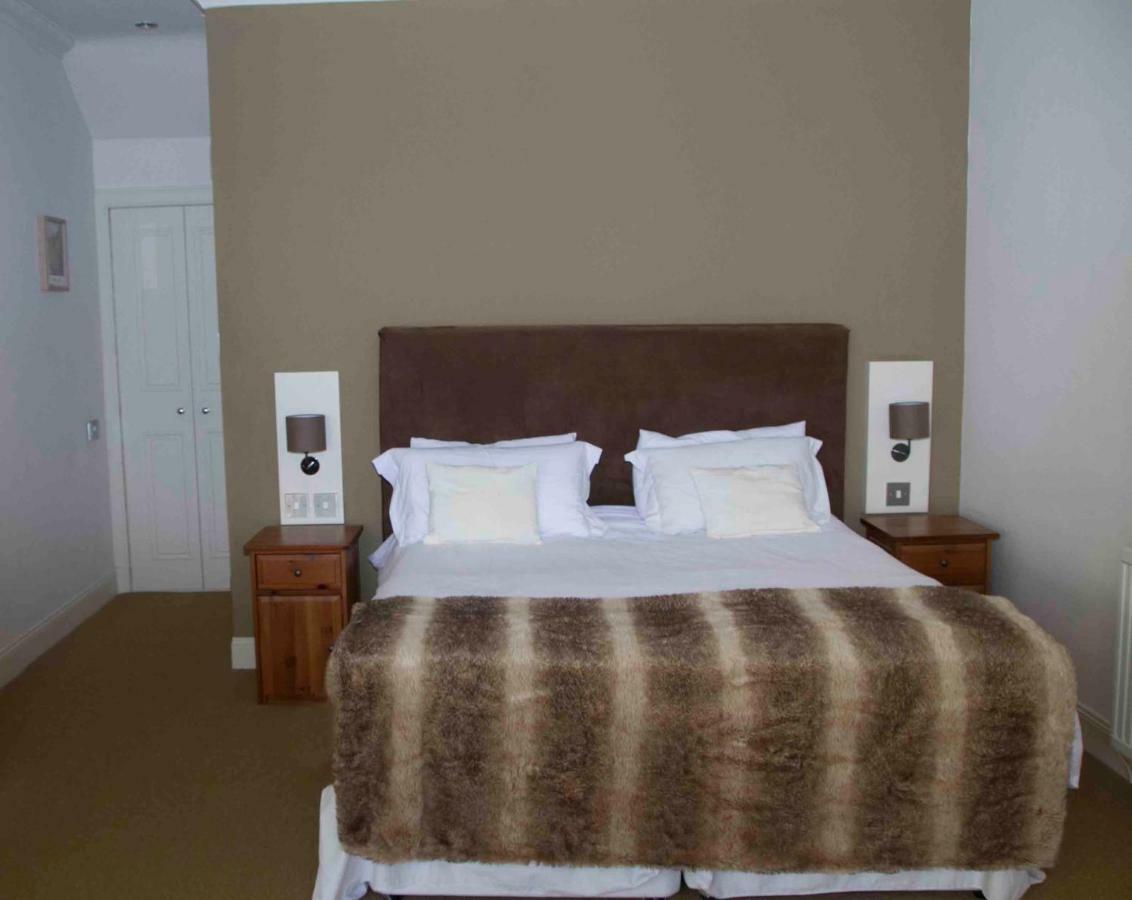 Villa Airlie House Self Catering à Strathyre Extérieur photo