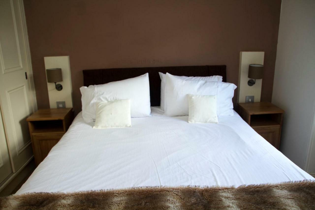 Villa Airlie House Self Catering à Strathyre Extérieur photo
